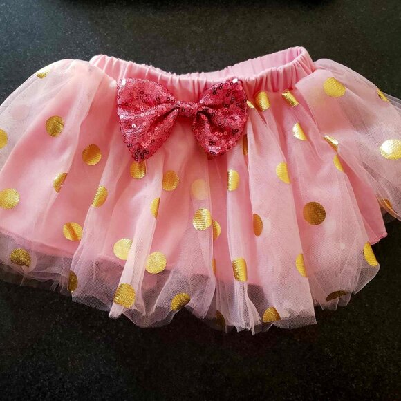 12M  Pink Party Tutu with matching headband - Picture 2 of 4